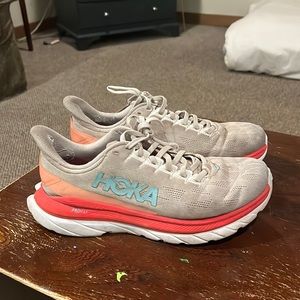 Hokas 1 Mach
